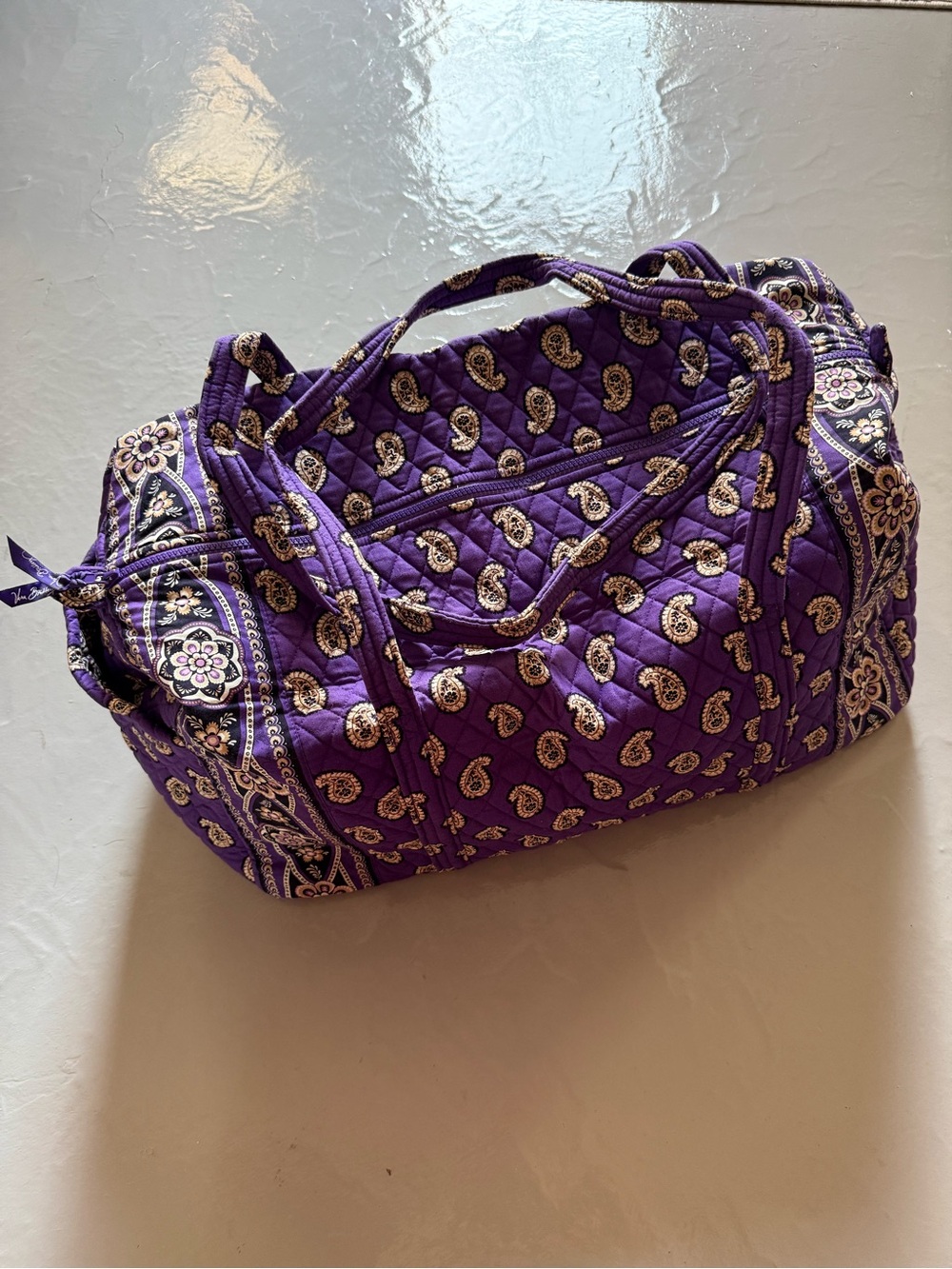Vera Bradley Large Duffle Bag in Simply Violet